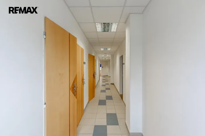 Pronájem kanceláře, Litvínov - Horní Litvínov, Rooseveltova, 310 m2