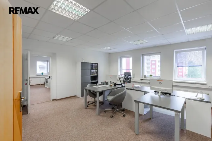 Pronájem kanceláře, Litvínov - Horní Litvínov, Rooseveltova, 310 m2