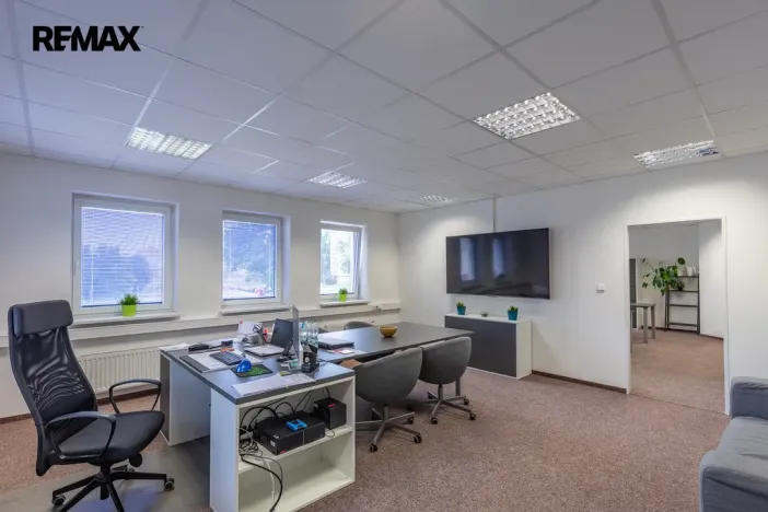 Pronájem kanceláře, Litvínov - Horní Litvínov, Rooseveltova, 310 m2