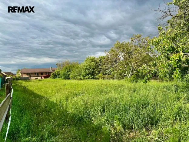 Prodej pozemku pro bydlení, Dolní Lažany, 1472 m2