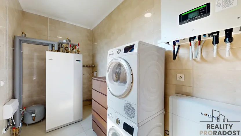 Prodej rodinného domu, Stará Huť, 543 m2