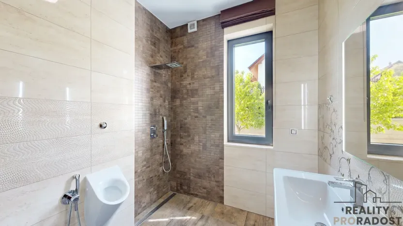 Prodej rodinného domu, Stará Huť, 543 m2