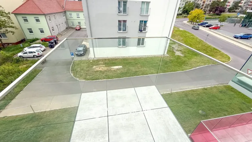 Pronájem bytu 2+kk, Znojmo, Vrbkova, 47 m2