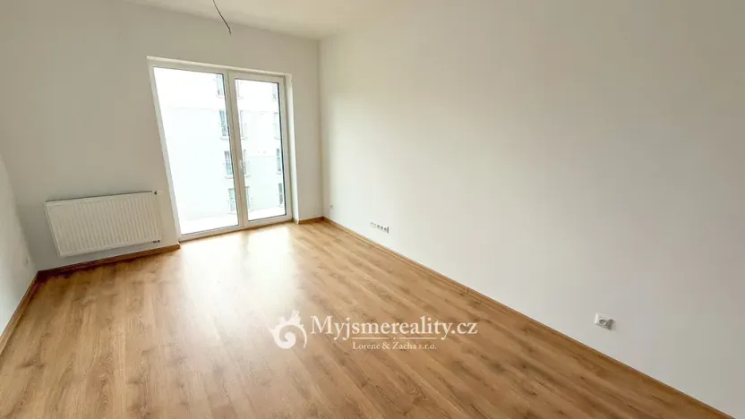 Pronájem bytu 2+kk, Znojmo, Vrbkova, 47 m2