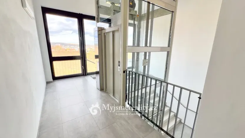 Pronájem bytu 2+kk, Znojmo, Vrbkova, 47 m2