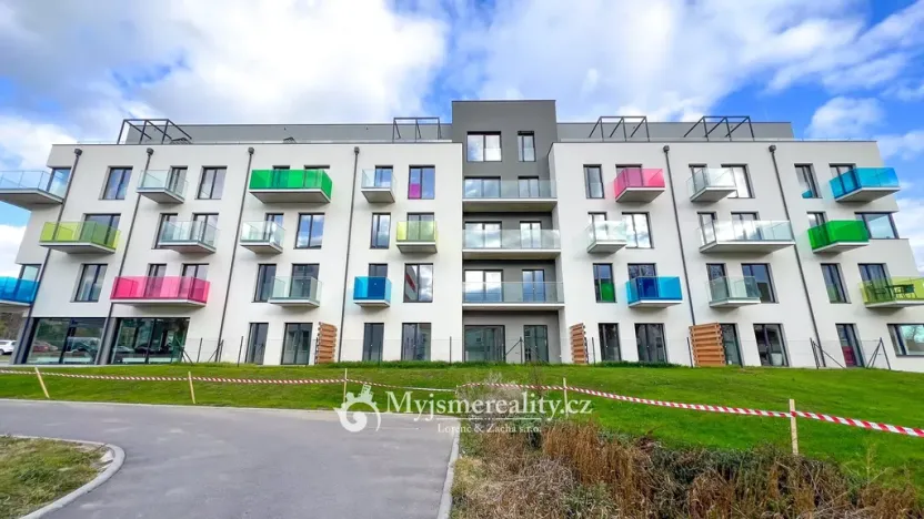 Pronájem bytu 2+kk, Znojmo, Vrbkova, 47 m2