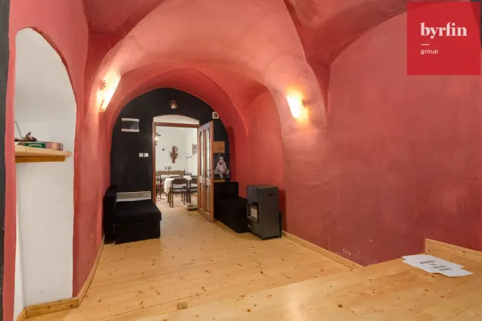 Prodej restaurace, Budišov nad Budišovkou, náměstí Republiky, 510 m2