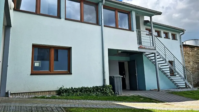 Prodej ubytování, Dešov, 2827 m2