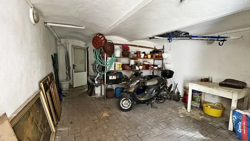 Prodej ubytování, Dešov, 2827 m2