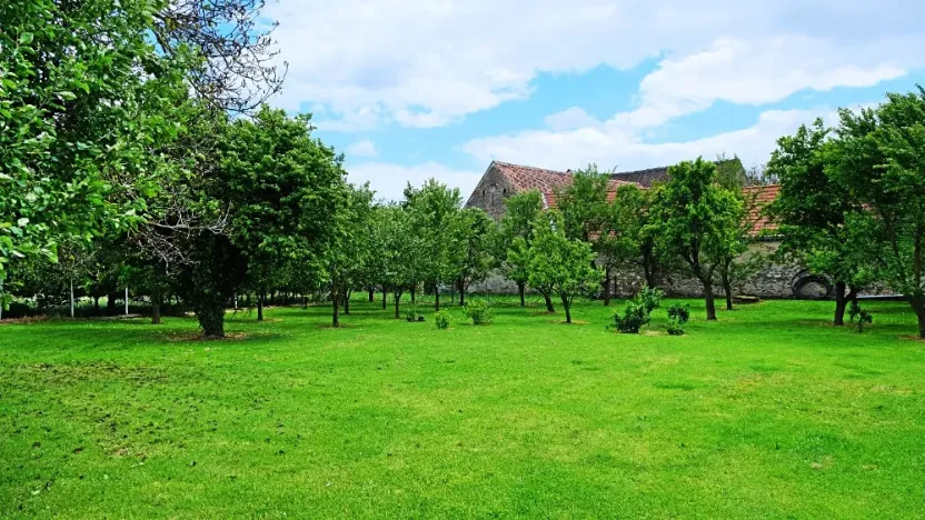 Prodej rodinného domu, Dešov, 1224 m2