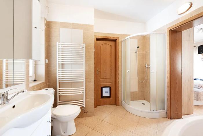 Prodej komerční nemovitosti, Miřetice, 956 m2