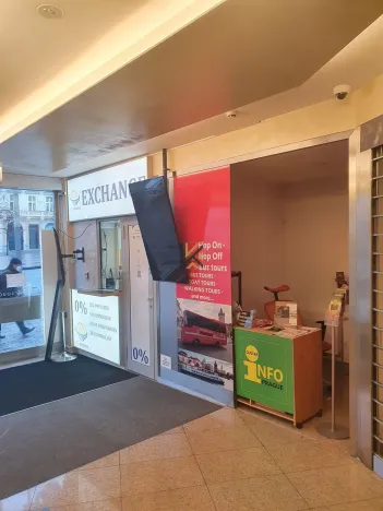 Pronájem obchodního prostoru, Praha - Nové Město, Václavské náměstí, 50 m2