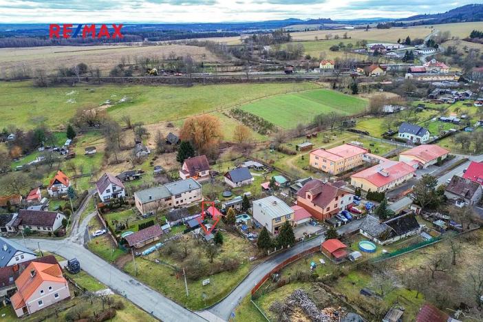 Prodej pozemku pro bydlení, Bezdružice, 664 m2