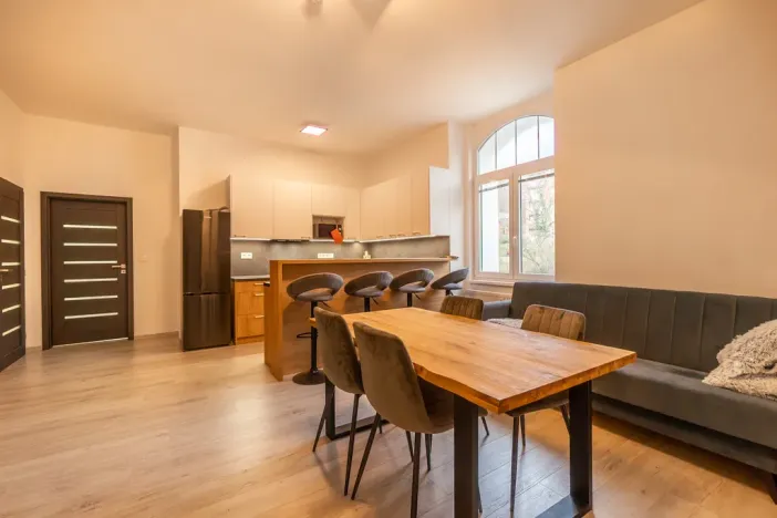 Prodej činžovního domu, Ústí nad Labem - Střekov, Žukovova, 744 m2