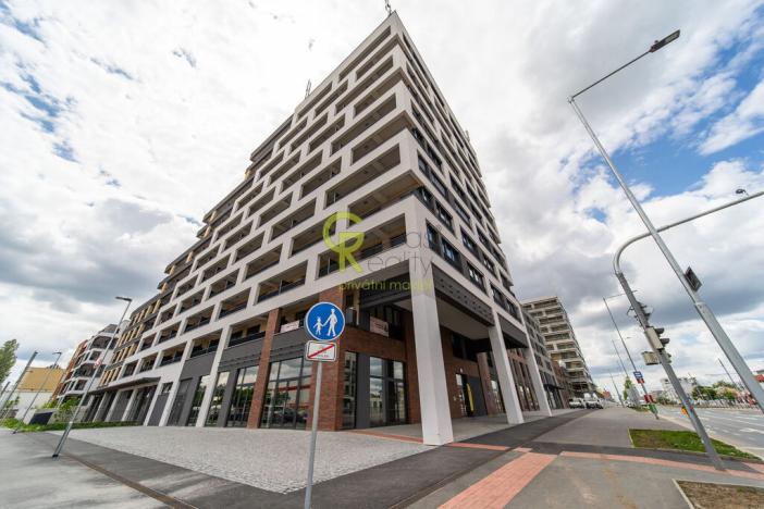 Pronájem bytu 1+kk, Praha - Hloubětín, Poděbradská, 32 m2