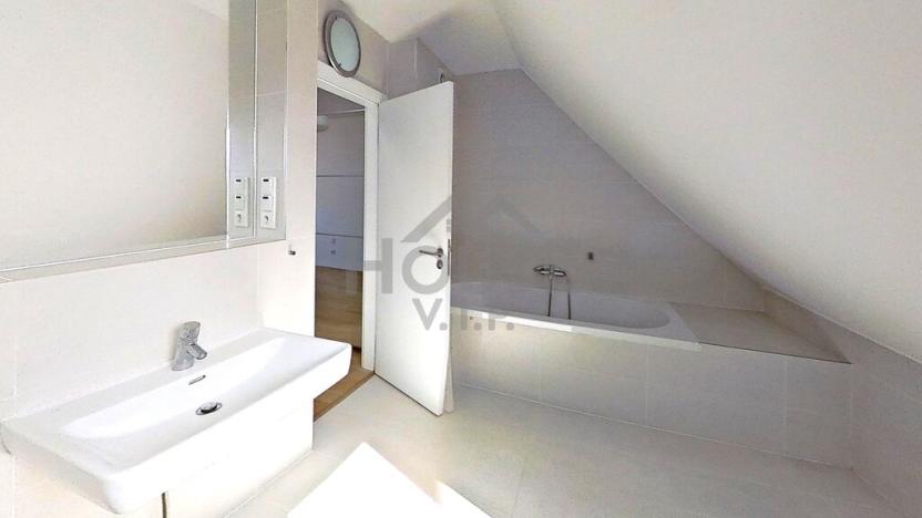 Prodej bytu 2+kk, Praha - Vinohrady, Boleslavská, 72 m2