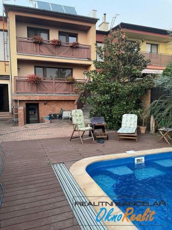 Prodej rodinného domu, Radslavice, V Zahradách, 166 m2