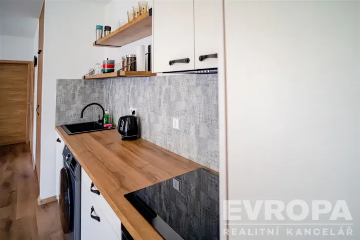 Prodej bytu 2+kk, Černý Důl, 47 m2