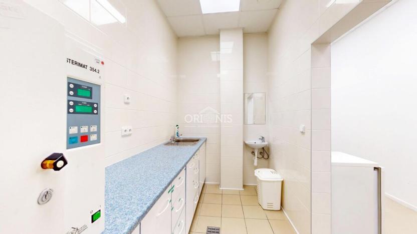 Pronájem obchodního prostoru, Hora Svatého Šebestiána, 72 m2