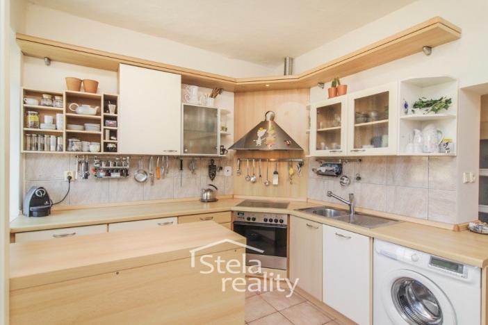 Prodej rodinného domu, Jindřichov, 321 m2