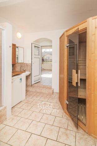 Prodej rodinného domu, Jindřichov, 321 m2