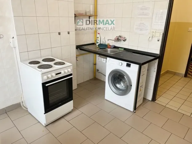 Pronájem pokoje, Plzeň - Východní Předměstí, Zahradní, 19 m2