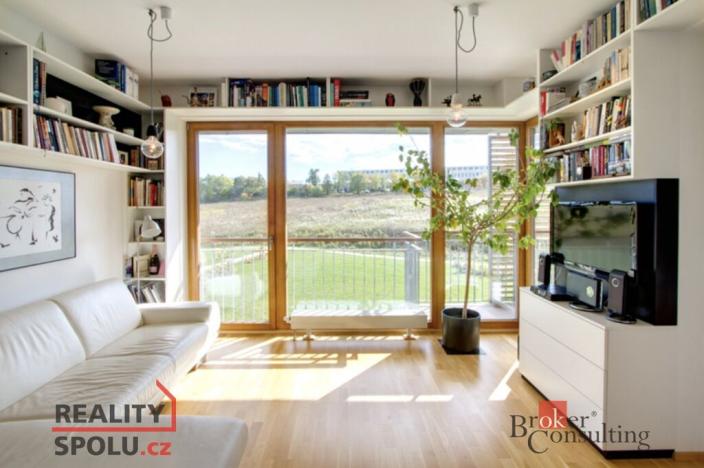 Prodej bytu 2+kk, Praha - Hrdlořezy, Nad Smetankou, 54 m2