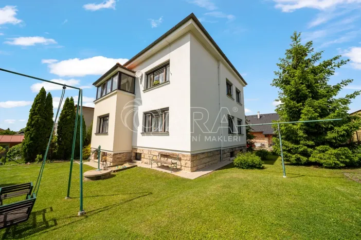 Prodej vícegeneračního domu, Lázně Bělohrad, Tyršova, 247 m2