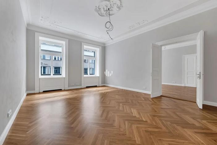 Pronájem kanceláře, Praha - Nové Město, Vodičkova, 377 m2