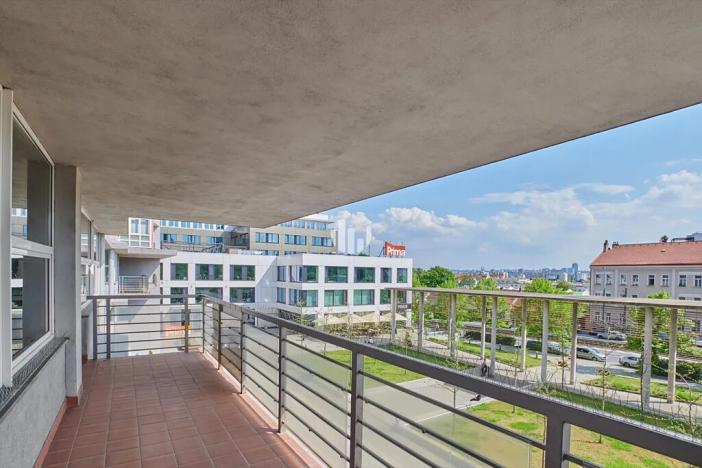 Pronájem kanceláře, Praha - Strašnice, Vinohradská, 183 m2