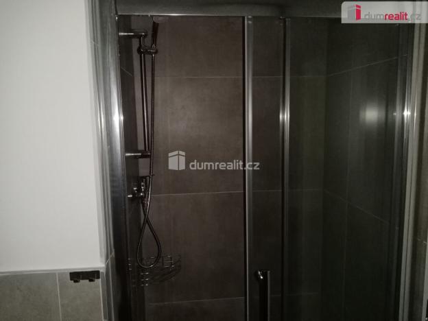 Pronájem bytu 2+kk, Děčín - Děčín III-Staré Město, Zelená, 36 m2