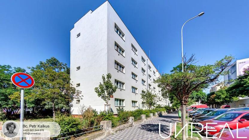 Pronájem bytu 1+1, Praha - Holešovice, Osadní, 47 m2
