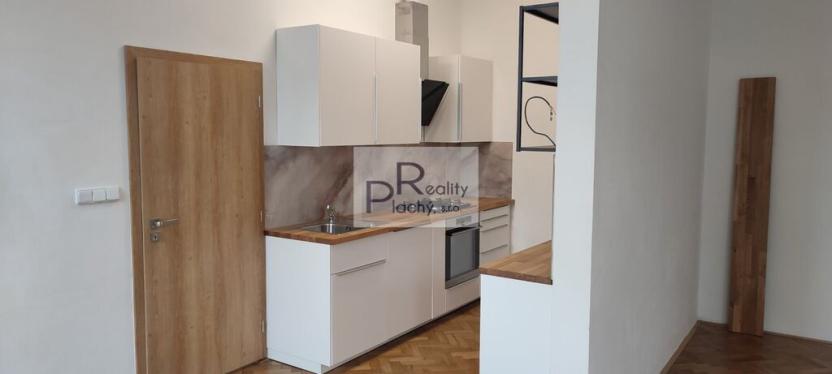 Pronájem bytu 2+1, Znojmo, Vídeňská třída, 53 m2