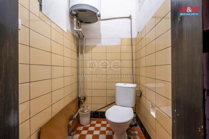 Prodej činžovního domu, Křinec, Tyršova, 630 m2