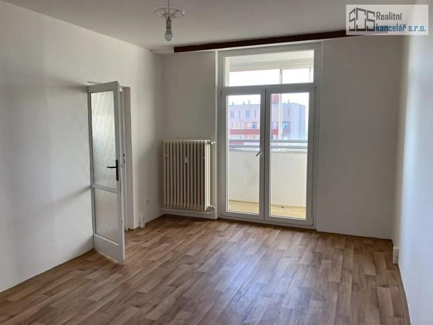 Pronájem bytu 1+1, Brno, Halasovo náměstí, 30 m2