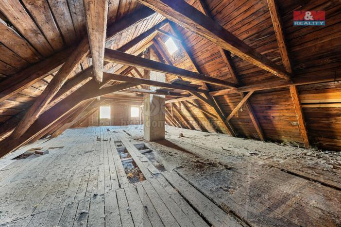 Prodej rodinného domu, Býčkovice - Velký Újezd, 245 m2