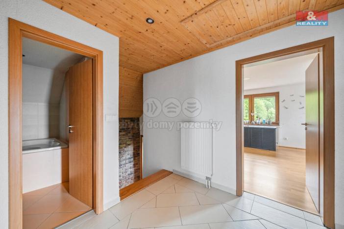 Prodej rodinného domu, Borová, 370 m2