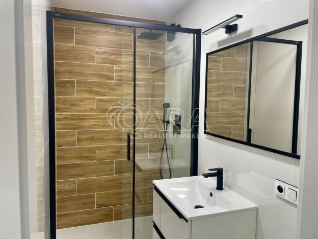 Pronájem bytu 2+kk, Praha - Hlubočepy, Wassermannova, 45 m2
