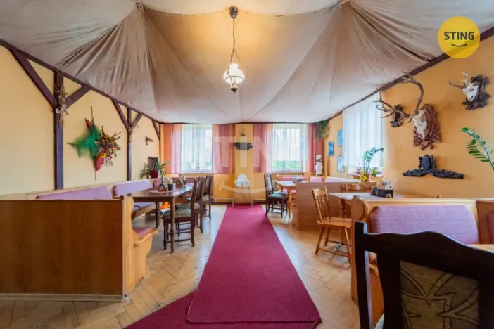 Prodej restaurace, Horní Město - Rešov, 600 m2