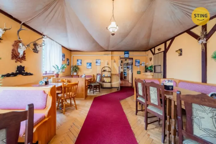 Prodej restaurace, Horní Město - Rešov, 600 m2