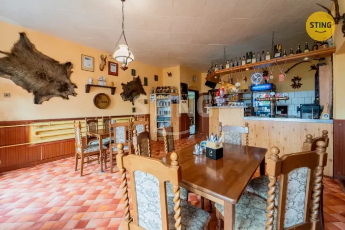 Prodej restaurace, Horní Město - Rešov, 600 m2