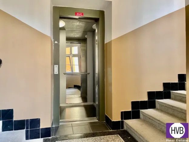 Prodej bytu 2+kk, Praha, Boleslavská, 72 m2