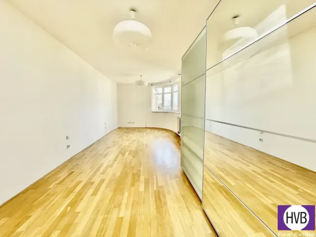 Prodej bytu 2+kk, Praha, Boleslavská, 72 m2