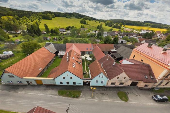 Prodej rodinného domu, Číměř, 429 m2