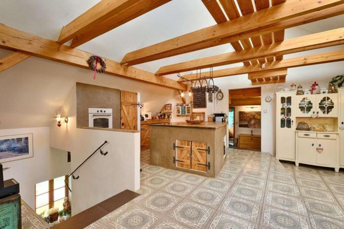 Prodej rodinného domu, Číměř, 429 m2