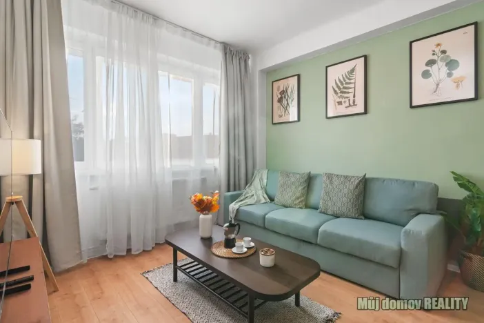 Pronájem bytu 2+kk, Praha - Vysočany, Kolbenova, 55 m2