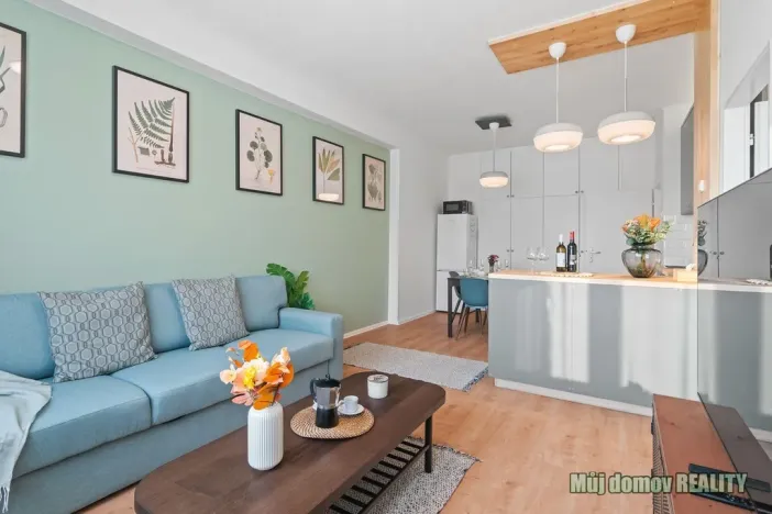 Pronájem bytu 2+kk, Praha - Vysočany, Kolbenova, 55 m2