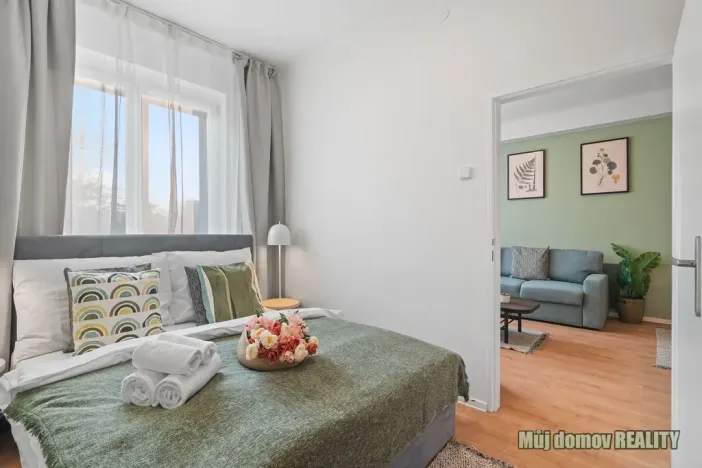 Pronájem bytu 2+kk, Praha - Vysočany, Kolbenova, 55 m2