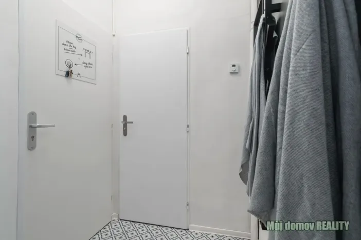 Pronájem bytu 2+kk, Praha - Vysočany, Kolbenova, 55 m2