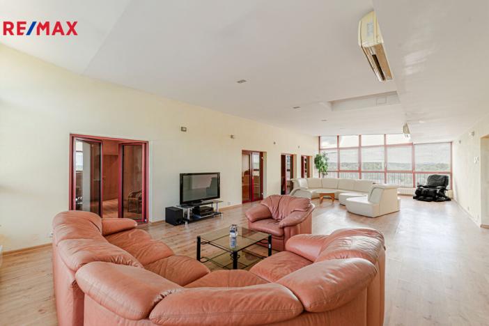 Prodej restaurace, Havířov - Šumbark, U Nádraží, 595 m2